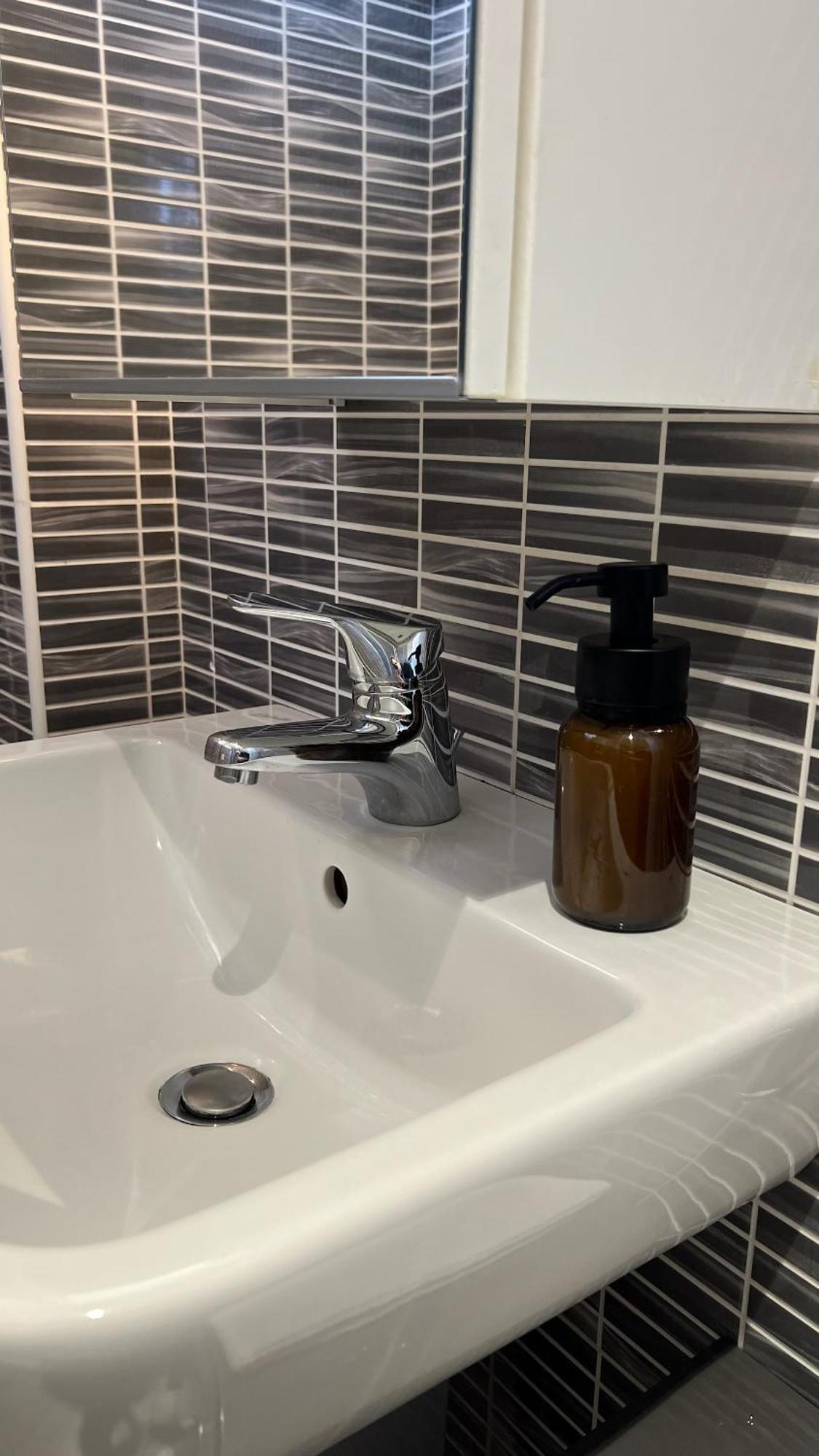 Rafael Milano - 10 Min From Linate Airport, Centrale Fs, Ospedale San Raffaele Apartman Kültér fotó
